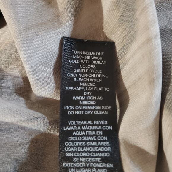 Chicos Travelers Asymmetrical, Animal Floral Slinky Stretch Tunic Top 3 US XL 16 - Picture 8 of 13